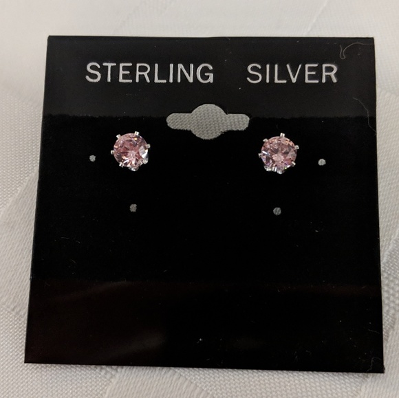 Jewelry - Brilliant AAA Clarity Pink CZ Earrings